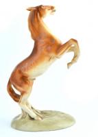 Royal Dux ágaskodó ló, kézzel festett, jelzett, hibátlan. 37 cm
