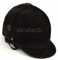 Káró zsoké kalap, kopottas állapotban, belsejében sérülésekkel, 20×14,5 cm