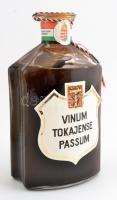 1988 Tokaji 5 puttonyos aszú, fehér édes bor, palackozóüzem: Tolcsva, Tokaj Kereskedőház, eredeti dobozában, 0,75 l
