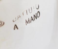 Ezüst (Ag)  poncolt kínáló tálka. Jelzett, szép állapotban. d: 13 cm, m: 5 cm. 100 g