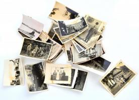 cca 1940-1950 Kis fotó tétel, városképek, életképek, többségében feliratozva, 6,5×8 cm