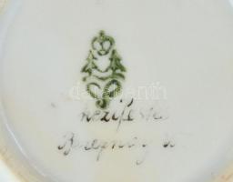 Szacuma kávés készlet, 2 személyre, kézzel festett, magyar tervezővel (Bereznay W. jelzéssel), kopás...