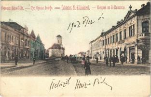 1902 Nagykikinda, Kikinda; Ferenc József tér, könyvkereskedés, üzletek / square, shops