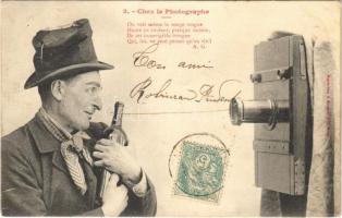 1906 Chez le photographe / At the photographer, drunk man, humour. TCV card (fl)