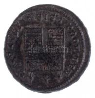 Római Birodalom / Siscia / I. Constantius 328-329. AE3 Br (3,69g) T:2
Roman Empire / Siscia / Const...