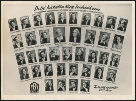 1955-56 Dobó Katalin Közg. Technikum tanárai és végzett hallgatói, IV. D. osztály, kistabló nevesített portrékkal, YBY fotó, apró gyűrődésekkel, 18x24 cm
