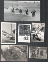 Motoros fotók vegyes tétele, különféle helyszíneken és eltérő időpontokban készült 13 db vintage fot...