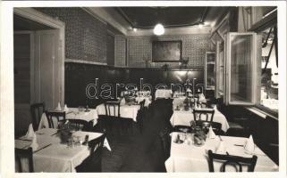 1943 Budapest II. Hubertus vendéglő, étterem, belső. Kapás utca 36.