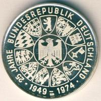 NSZK 1974. "25 éves az NSZK-Theodor Heuss" Ag emlékérem 23g T:PP