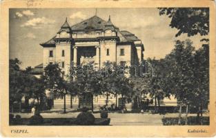 1941 Budapest XXI. Csepel, Kultúrház (kis szakadás / small tear)