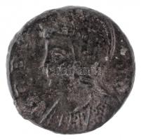 Római Birodalom / Róma / 330-354. Follis Br (2,18g) T:2 Roman Empire / Rome / 330-354. Follis Br VRBS [ROMA] / R wreath [P] (2,18g) C:XF
