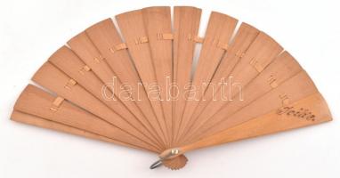 "Balatonfüred 1911." feliratú fa legyező, kis kopásnyomokkal, h: 18 cm