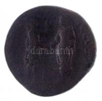 Római Birodalom / Róma / Hadrianus 134. Sestertius Br (24,85g) T:3
Roman Empire / Rome / Hadrian 13...