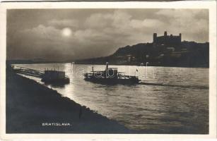 1930 Pozsony, Pressburg, Bratislava; gőzhajó, vár / steamship, castle (képeslapfüzetből / from postcard booklet)