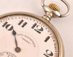 15 darabos zsebóra gyűjtemény, benne ezüst is. Mind működőképes állapotban. Házi készítésű zsebóra t...