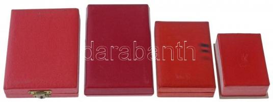 4db szocialista kitüntetés, közte "Az Egészségügy Kiváló Dolgozója" aranyozott, zománcozot...