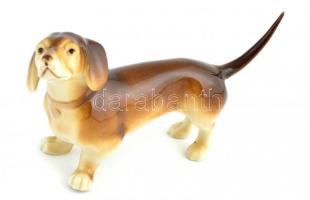Royal Dux kutya figura. Kézzel festett, jelzett, farkán apró lepattanás. 16 cm