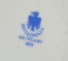 Hollóházi váza Szász Endre által tervezett dekorral. Matricás, jelzett, egy repedéssel m: 20 cm