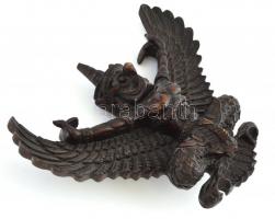 Garuda indiai istenség, műgyanta figura, jó állapotban, falra akasztható, 18×23 cm