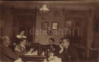 1912 Selmecbánya, Schemnitz, Banská Stiavnica; Bristol szálló és kávéház megnyitója, vendégek, belső / at the opening of Hotel and Cafe Bristol, interior with guests. photo