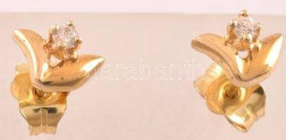 Arany (Au) 14K fülbevalópár, kővel, jelzett, 0,7×0,9 cm, bruttó: 1,1 g