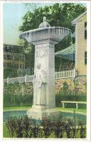 Plymouth (Massachusetts), D.A.R. fountain in memory of the women of the Mayflower