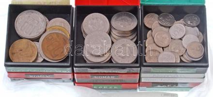 Románia - Vegyes fémpénz tétel 9db kis dobozba rendezve (br. ~880g) T:vegyes Romania - Mixed coins in 9pcs of small cases (br. ~880g) C:mixed