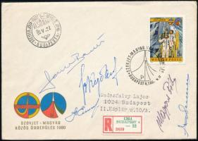 1980 Szovjet-Magyar közös űrrepülés FDC Farkas Bertalan (1949-), Magyari Béla (1949-2018) magyar és Valerij Kubaszov (1935-2014), Alekszej Jeliszejev (1934- ) és egy ötödik, azonosítatlan szovjet űrhajós aláírásával / Intercosmos FDC with original autograph of 5 astronauts