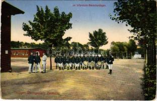 1918 Im Infanterie-Barackenlager. Truppen-Übungsplatz Zeithain / WWI German military, infantry military barracks, training camp for soldiers (kopott sarkak / worn corners)