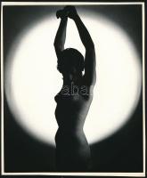 cca 1978 Juhos Nándor budapesti fotóművész feliratozott, vintage fotóművészeti alkotása (Felkelő Nap), 21,5x18 cm