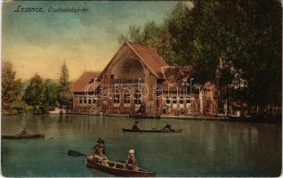 Losonc, Lucenec; Csónakázó tér, evezős csónakok. Redlinger kiadása / boathouse, rowing boats