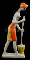 Drasche porcelán lány, kézzel festett, jelzett, talapzatán erősebb kopásnyomokkal, m: 17,5 cm