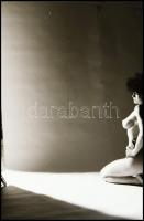 cca 1979 A Bermuda-háromszögek örök rejtélyét kutatva, Menesdorfer Lajos (1941-2005) budapesti fotóm...