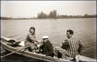 cca 1945 előtt készült vegyes témájú felvételek tétele, 145 db vintage NEGATÍV, 6x9 cm