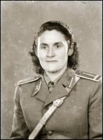 cca 1949 Nők egyenruhában (katonák és/vagy rendőrök és/vagy államvédelmisek?),  Mosonyi Antalné (?-?...