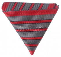 1918. "Sebesültek Érme" eredeti mellszalagja (négy vörös sávval) jó állapotban Hungary 1918. "Medal for Soldiers Wounded" original ribbon (with four red lanes) in good condition NMK 328/d.