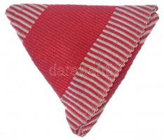 1916. "Károly-csapatkereszt" kitüntetésének eredeti mellszalagja jó állapotban Hungary 1916. original ribbon of the "Charles Troop Cross" decoration in good condition NMK 295.