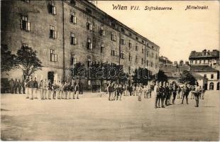 Wien, Vienna, Bécs VII. Stiftskaserne, Mitteltrakt / military barrack, soldiers