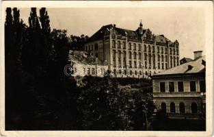 1942 Székelyudvarhely, Odorheiu Secuiesc; Római katolikus gimnázium / high school (EK)