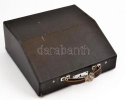 cca 1940 Continental írógép magyar billentyűzettel, szép állapotban, tokkal