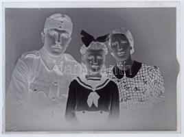 cca 1948 előtt készült felvételek polgári személyekről, a kiskunfélegyházi Marika-fotó műteremben, 1...