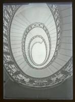 cca 1935 Kinszki Imre (1901-1945) budapesti fotóművész hagyatékából 14 db vintage üveglemez NEGATÍV, a tároló dobozon szereplő felirata szerint a legjobb kiállítási és tudományos felvételei, 9x6 cm