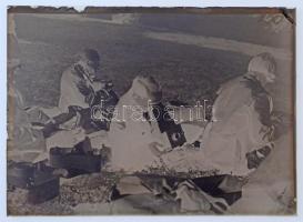 cca 1935 Kinszki Imre (1901-1945) budapesti fotóművész hagyatékából 14 db vintage üveglemez NEGATÍV,...