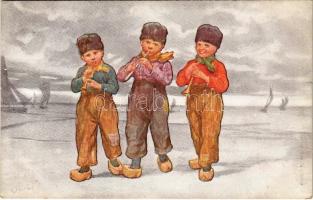 Boys playing the flute. B.K.W.I. 496-1. s: K. Feiertag (kis szakadás / small tear)