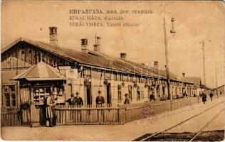 Királyháza, Korolevo, Královo nad Tisou; vasútállomás, trafik / Nádrazie / railway station, shop (EK)