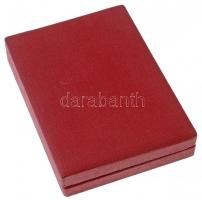 1971. "Mezőgazdaság Kiváló Dolgozója" aranyozott, műgyantás jelvény, miniatűrrel, eredeti ...