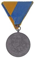1941. "Délvidéki Emlékérem" cink emlékérem mellszalaggal. Szign.: BERÁN L. T:2 oxidáció
H...