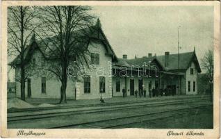 1926 Mezőhegyes, vasútállomás. Kruchio Elekné kiadása (EB)