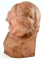 XIX. sz vége: Messin jelzéssel: Női fej. Terrakotta. Jelzett, kis lepattanással. m: 27 cm