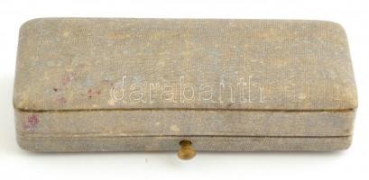 Régi dobókockák, dobozban, kopottak, doboz: 3,5x2x8,5 cm